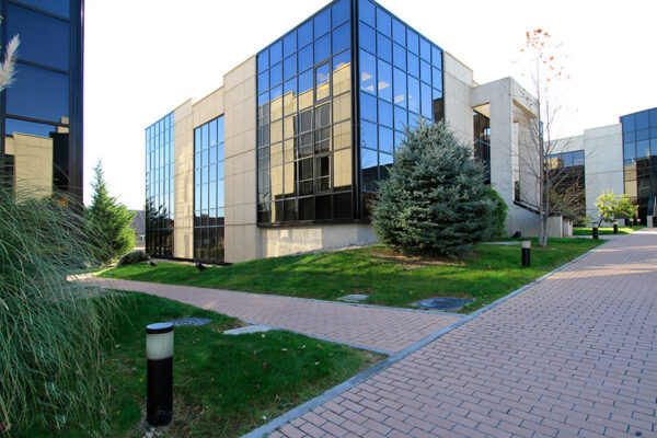 miniparc parque empresarial oficinas soto de la moraleja madrid gomendio constructores