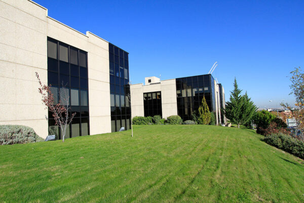miniparc parque empresarial oficinas soto de la moraleja madrid gomendio constructores