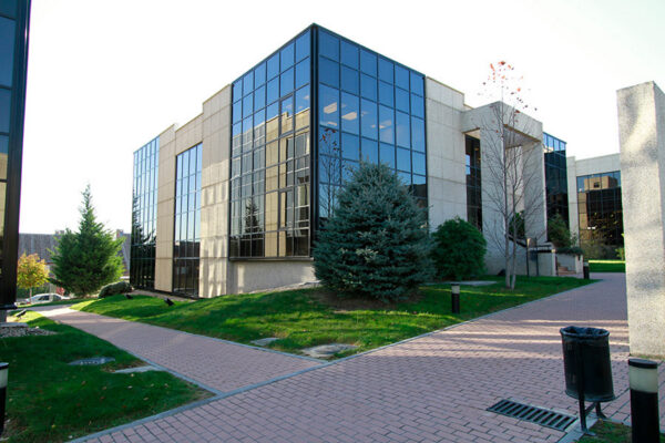 miniparc parque empresarial oficinas soto de la moraleja madrid gomendio constructores