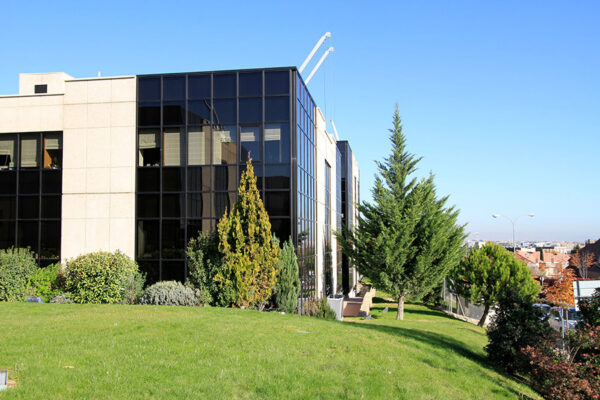 miniparc parque empresarial oficinas soto de la moraleja madrid gomendio constructores