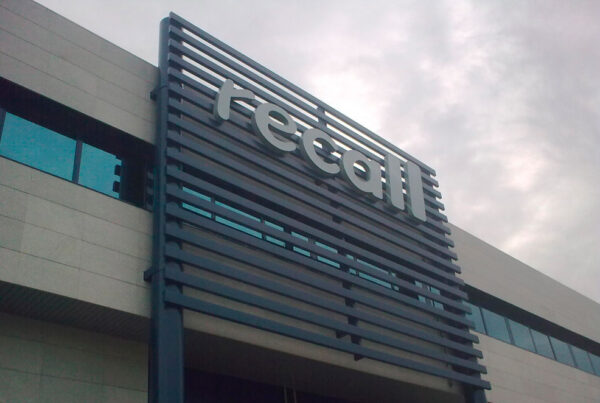 nave y oficinas ribatejada recall