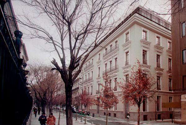 rehabilitacion edificio calle villanueva madrid